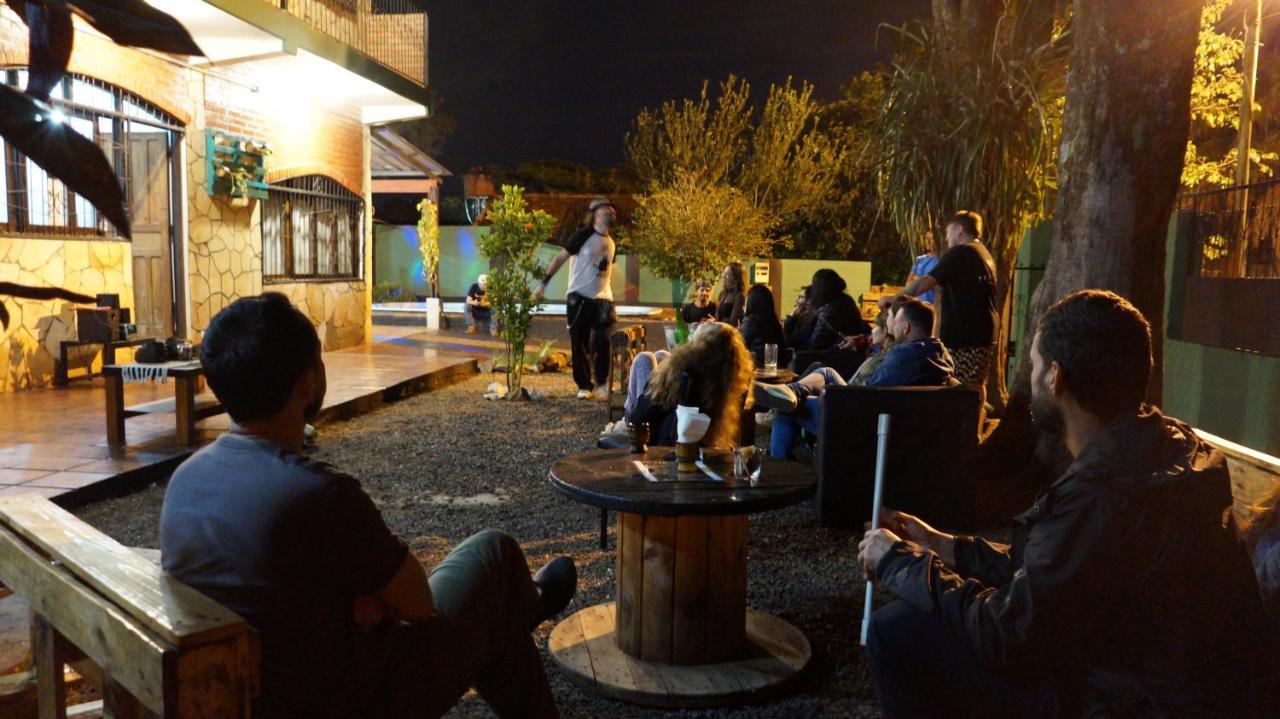 Eco Hostel Iguazu Πουέρτο Ιγκουασού Εξωτερικό φωτογραφία